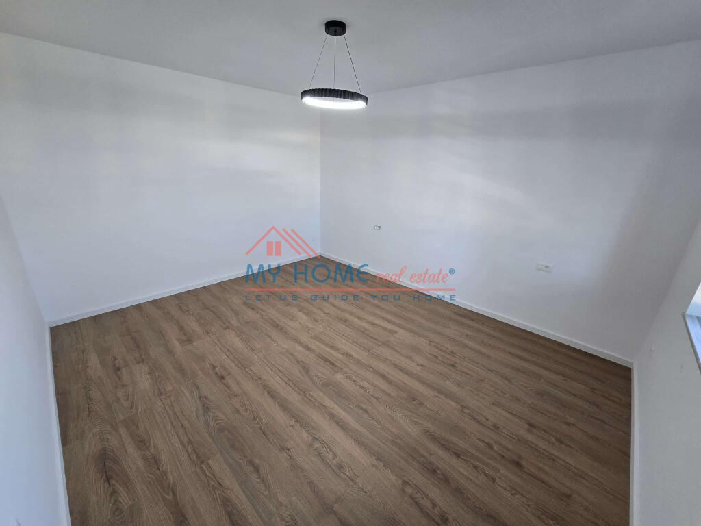 EKSKLUZIVE!!! Apartament 2+1 ne shitje 21 Dhjetori ne Tirane