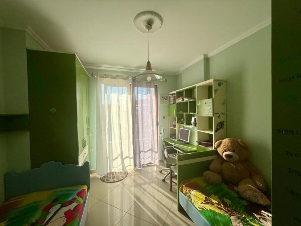 FOR RENT 2+1+2 ASTIR NEAR OSLO BAR