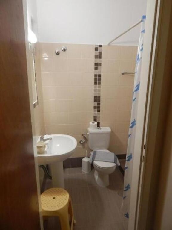 Apartament Me Qera 1+1 Ne Qender (ID B2101159) Tirane.