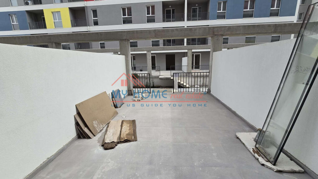 OFFER!!! Shop for Sale Univers City Tirana