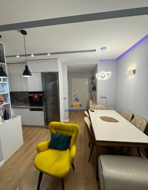 FOR SALE APARTMENT 2+1+BALCON NEAR BAR DIAMOND, ALI DEM.