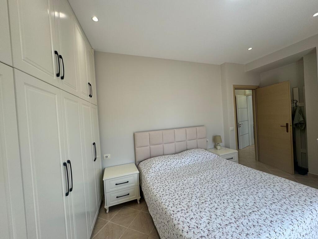 2+1+2 Apartment for Rent near the United School!!!