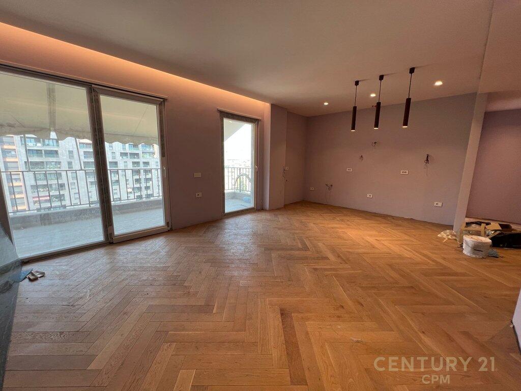 Apartament 2+1+2 për shitje tek Kompleksi Dinamo!