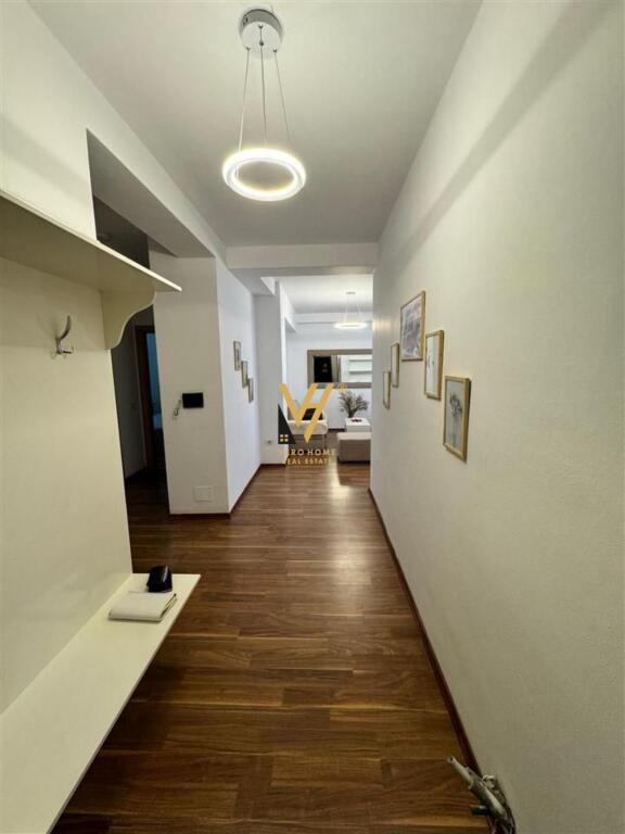 APARTAMENT 3+1+BLK ME QERA TE LIQENI THATE