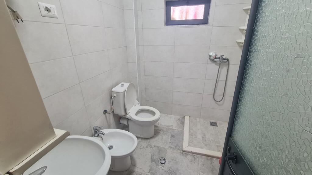 For Rent, Apartment 2+1, Paris Commune