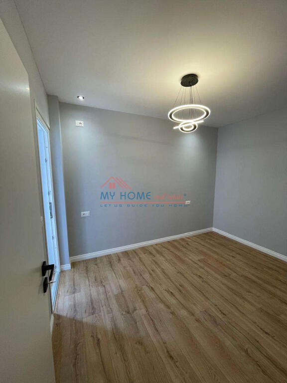 Apartament 1+1 ne shitje tek 5 Maji ne Tirane