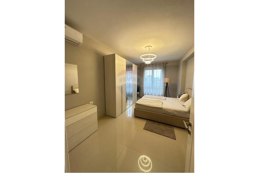 Apartment - For Rent - Çam Market, Tirana