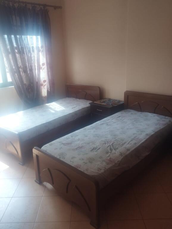 Jepet Me Qera Apartament 2+1+1 Post Parkimi