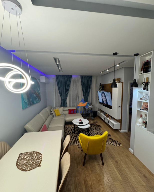 FOR SALE APARTMENT 2+1+BALCON NEAR BAR DIAMOND, ALI DEM.
