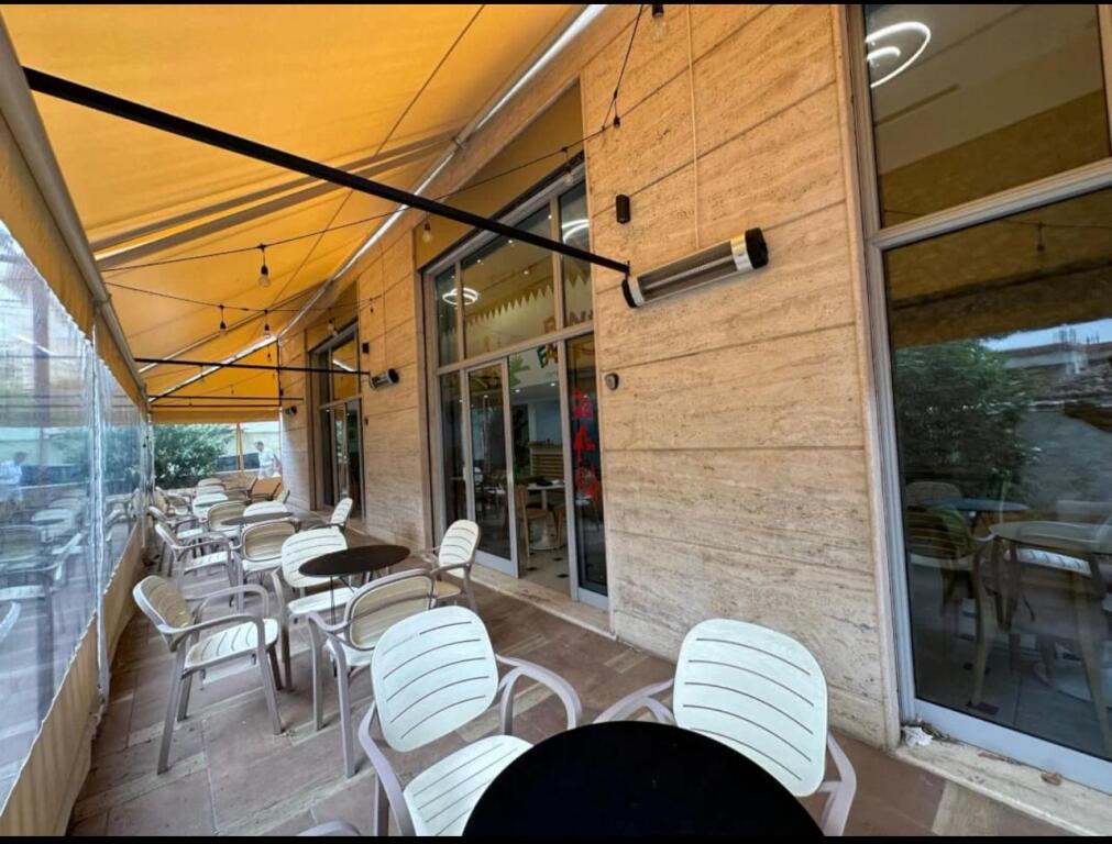 For sale, Business Environment, "Rr. Mine Peza", Tirana.