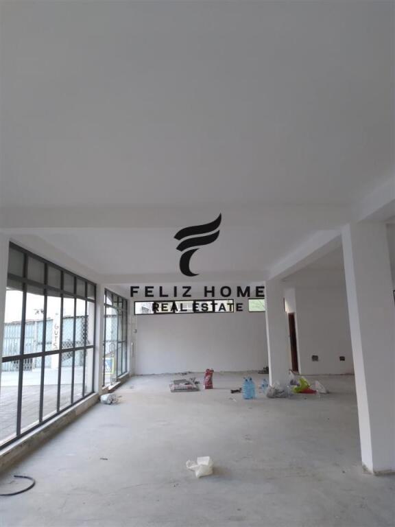 FOR SALE BUSINESS ENVIRONMENT 186 M2 ZOOLOGICAL GARDEN