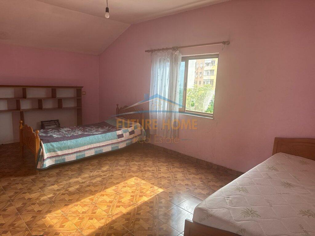 Rent, Apartment 2+1+2, Laprake, Tirana.