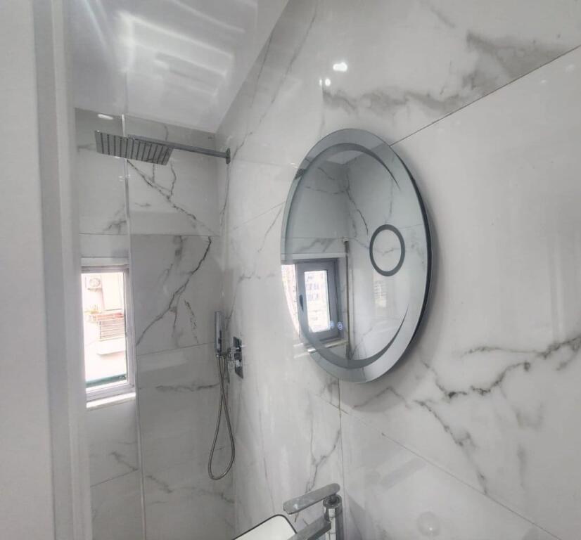 For sale 2+1 apartment in Komuna e Parisit
