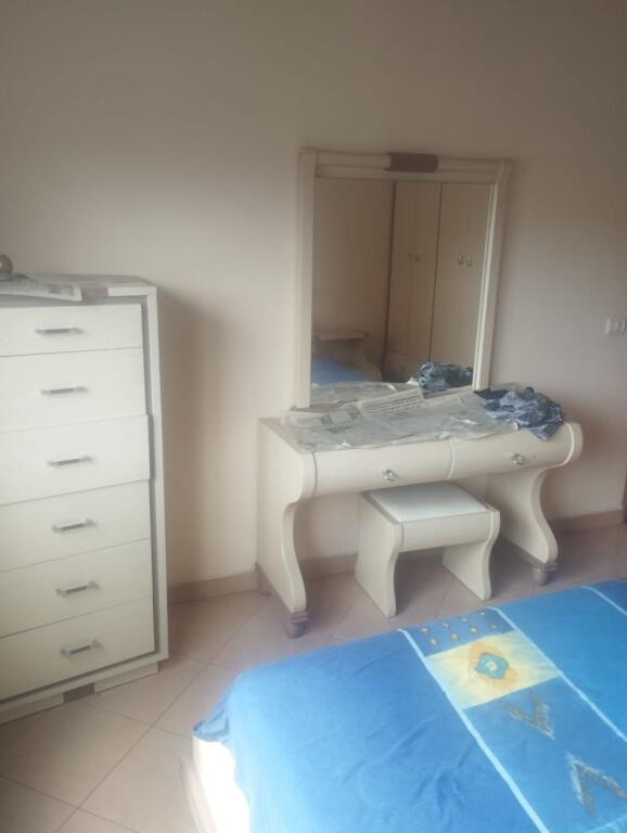Jepet Me Qera Apartament 2+1+1 Post Parkimi
