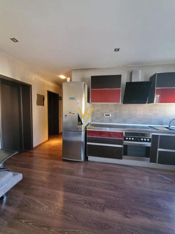 APARTAMENT 2+1+BLK ME QERA TE RRUGA HOXHA TAHSIM