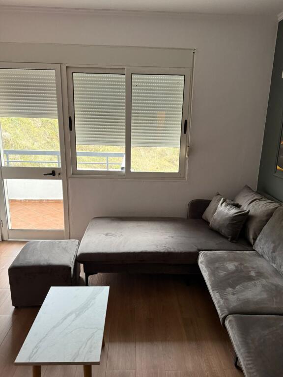 🏖️ Apartment for sale – Shkëmbi i Kavajës