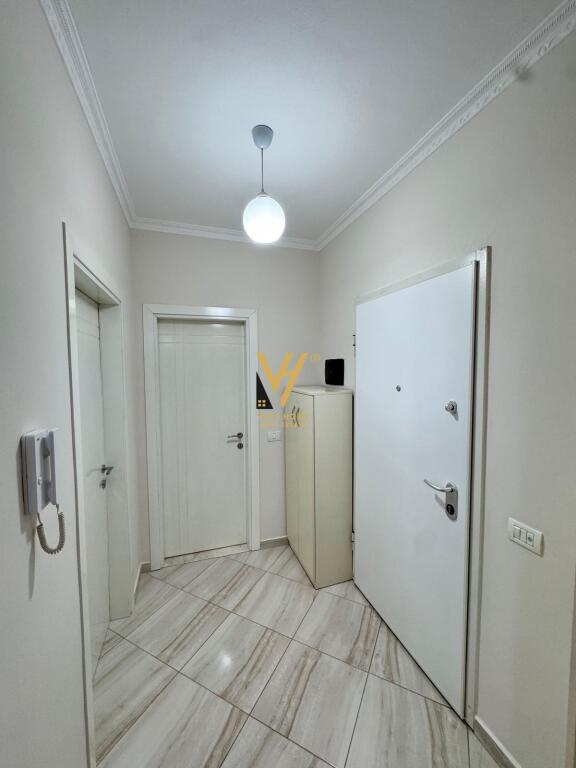 APARTAMENT 1+1+BLK ME QERA TE KOMUNA E PARISIT