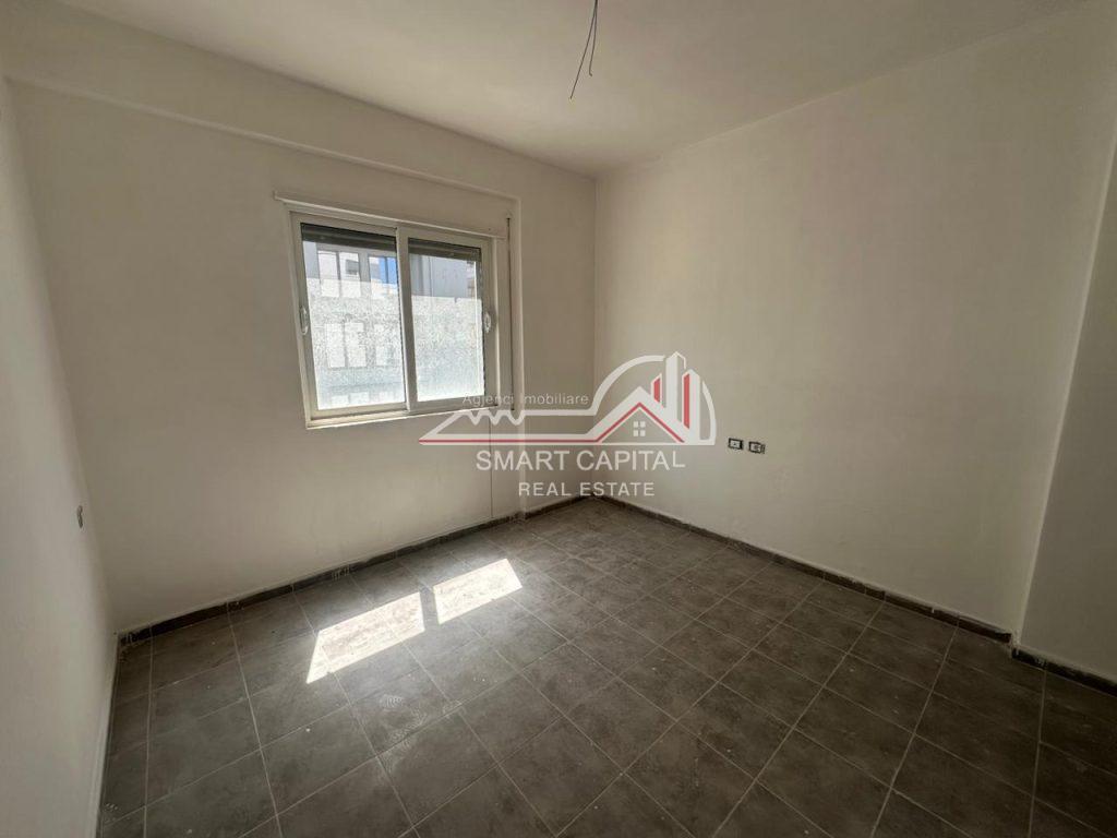 SHITET APARTAMENT 2+1 NE LUNGOMARE-VLORE!!