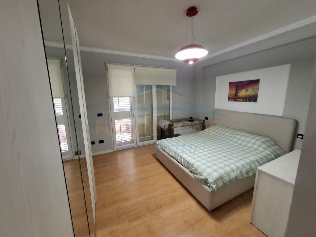 Qera, Apartament 2+1, Kopshti Botanik