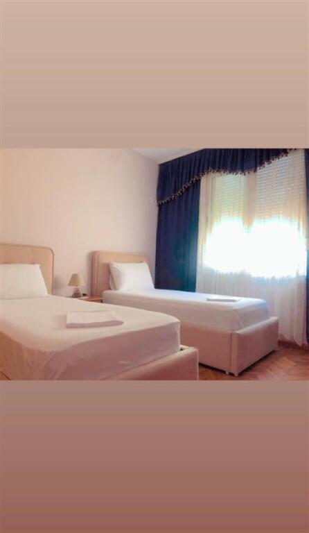 Shitet apartament 2+1 ne Myslym Shyr, rr Sami Frasheri
