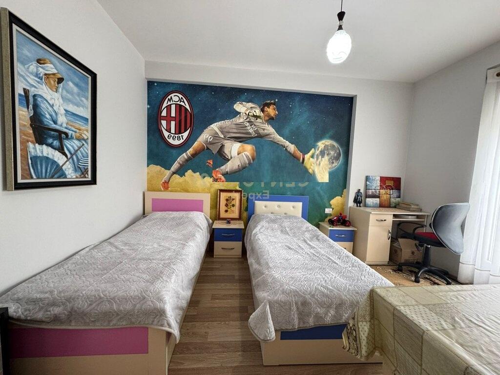 SHESIM APARTAMENT 3+1 TE KOMPLETUAR NE BATHORE!