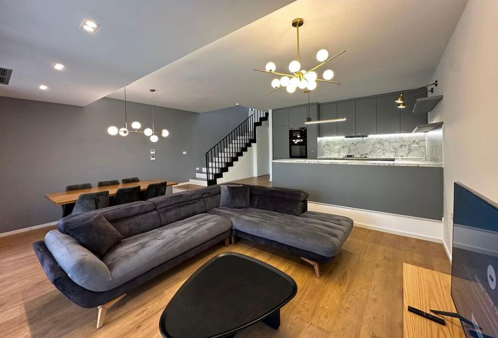 super villa for rent 5 minutes from TEG