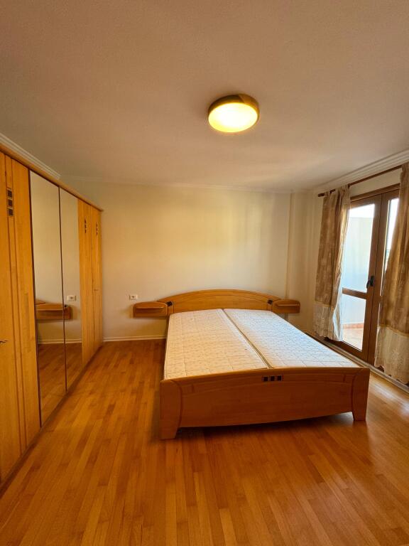 Kinostudio Shitet Apartament 2+1+2