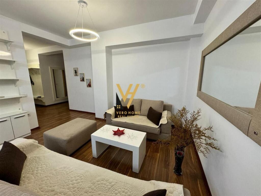 APARTAMENT 3+1+BLK ME QERA TE LIQENI THATE