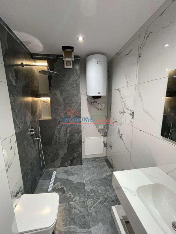 Apartament 1+1 ne shitje tek 5 Maji ne Tirane