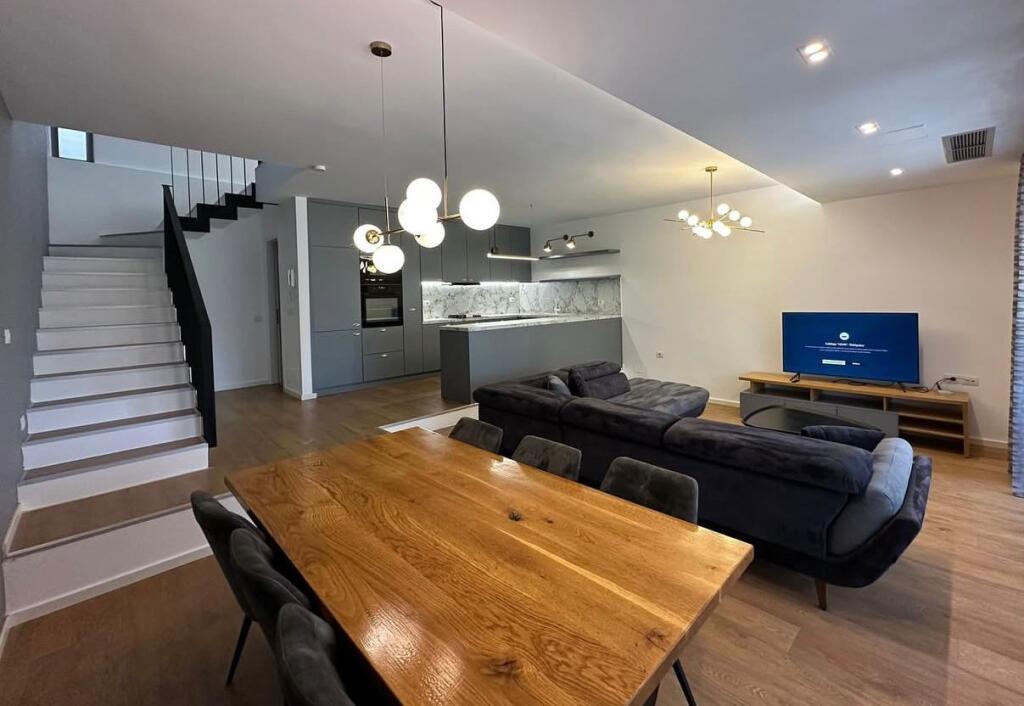 super villa for rent 5 minutes from TEG