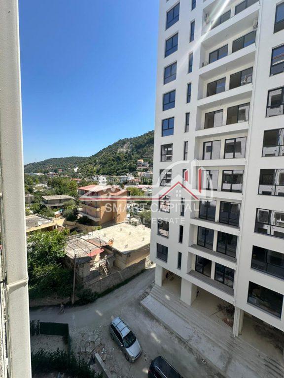 SHITET APARTAMENT 2+1 NE LUNGOMARE-VLORE!!