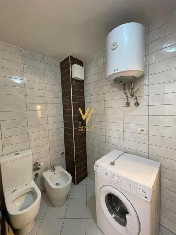 APARTAMENT 2+1+BLK ME QERA NE QENDER