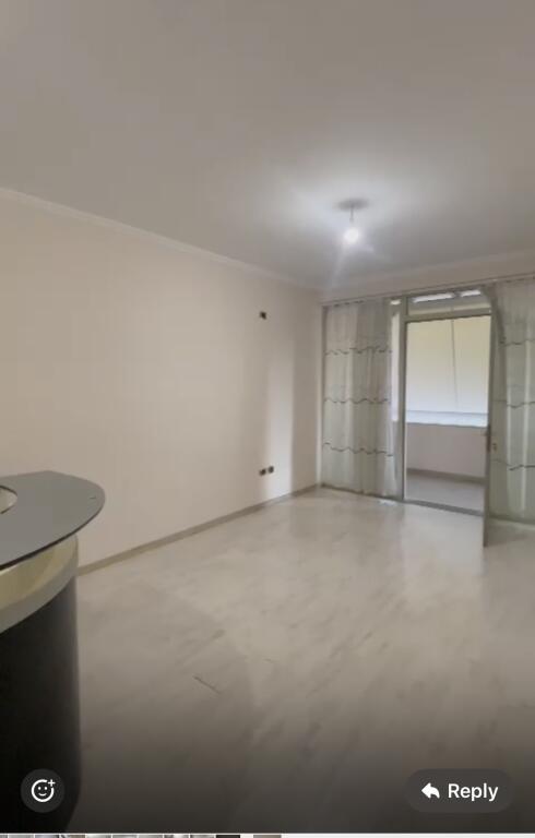 1+1, pjesërisht i mobiluar, mbikalimi i komunës, çmimi i diskutueshëm
