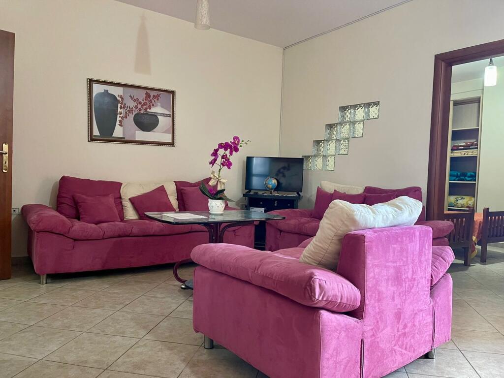 1+1 apartment for rent in front of Delijorgji, building with arrows
