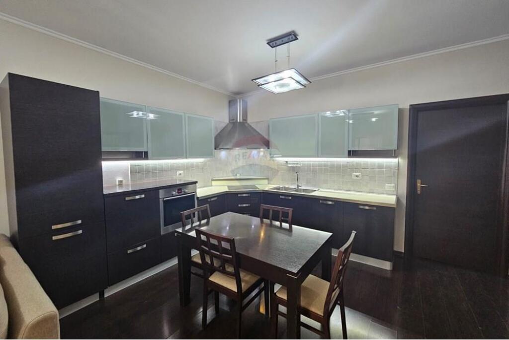 Apartament 2+1 për qera tek Kopshti Zoologjik!