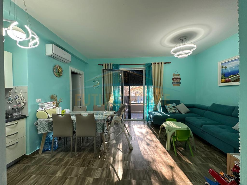 Shitet, Apartament 2+1+Post Parkim, Vala Mar Residence.