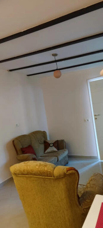 Apartament 2+1 Me Qira, Brryli.