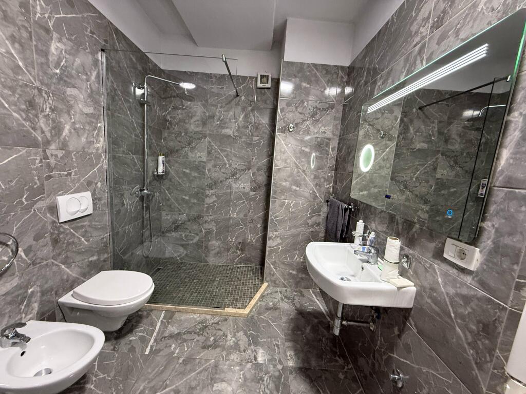 APARTAMENT 1+1 PER QIRA TEK KODRA E DIELLIT 2