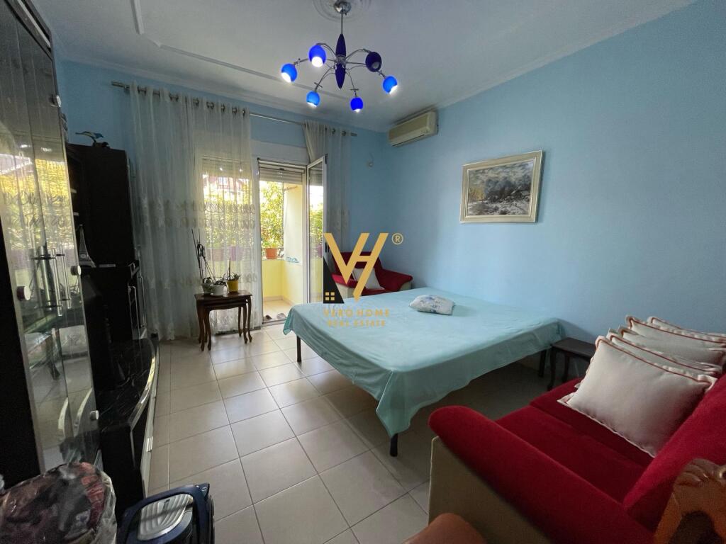 SHITET APARTAMENT 3+1+2+BLK TE RRUGA BARDHYL