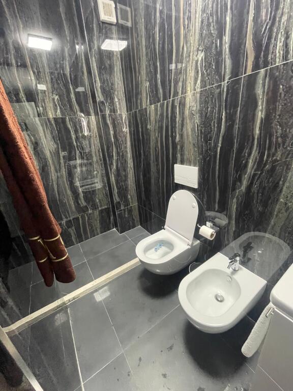 For sale, Apartment 2+1+2, Porcelain