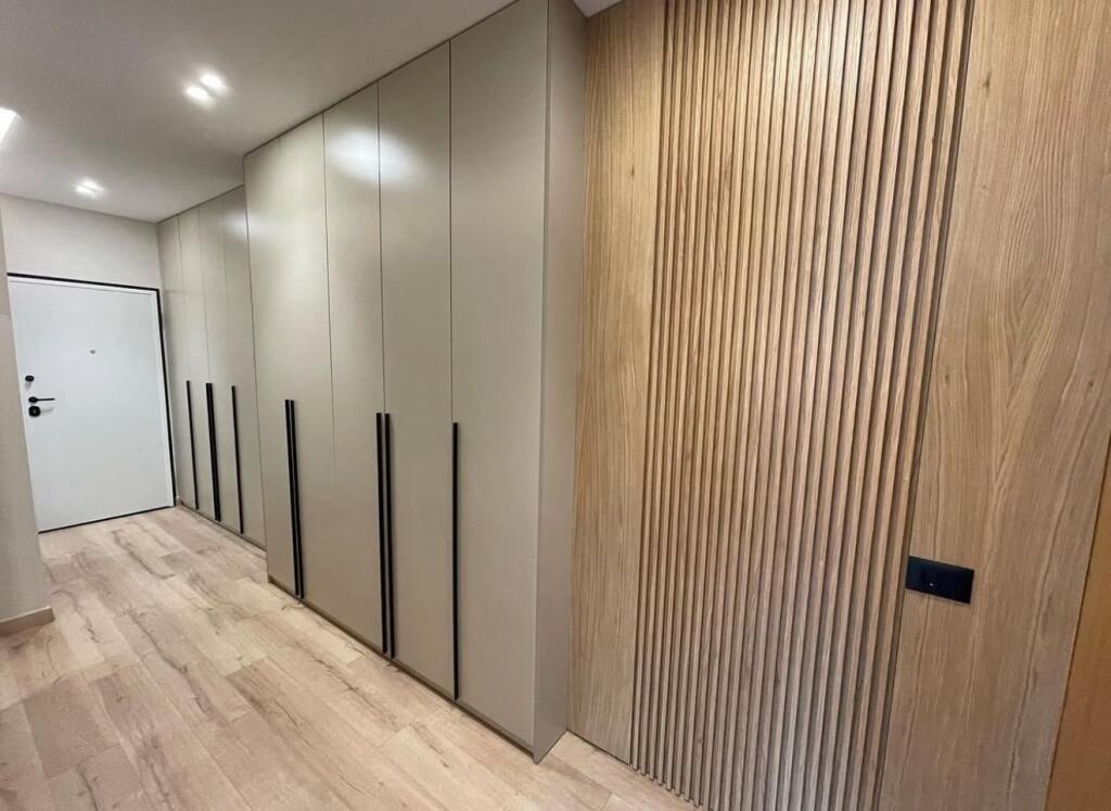 For Rent Apartment 2+1 + 2 Parking Spaces at the Underpass of the Paris Commune!