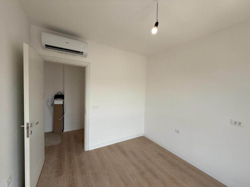 Jepet me Qira – Apartament 2+1 + Post Parkimi | Komuna e Parisit