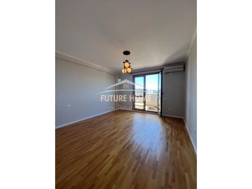 Shitet apartament 2+1, Kinostudio, Tirane