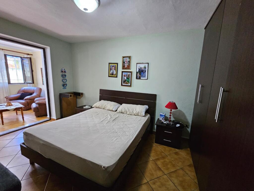 Jepet me qera Apartament 2+1, 21 dhketori