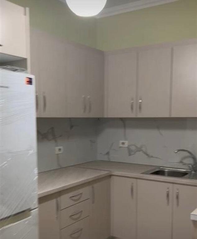 APARTAMENT ME QERA 1+1 KOMUNA E PARISIT