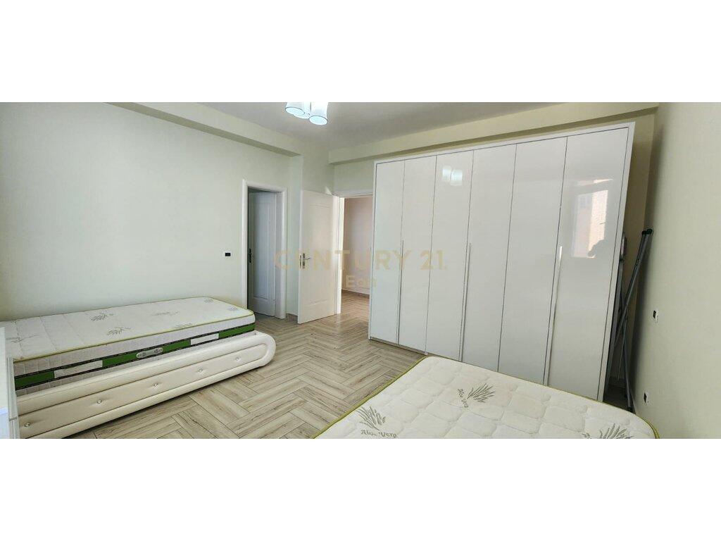 FOR RENT APARTMENT WITH SEA VIEW 3+1+2 WITH GARAGE!