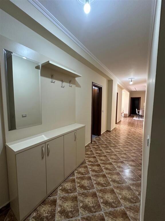 APARTAMENT 2+1+2 Prane Rruges Astir