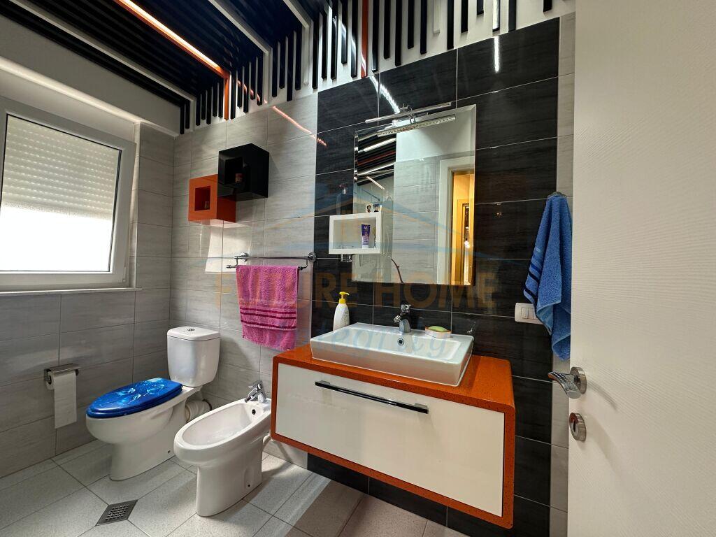For sale, Apartment 2+1, Lalëzi Bay.