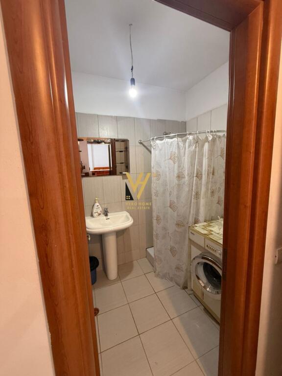 APARTAMENT 1+1+BLK ME QERA TE RRUGA BESIM ALLA