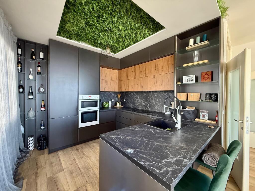 SUPER APARTMENT 2+1+2, BOTANICAL GARDEN (near the mosque)